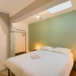 La - A L Ombre Des Vieilles Poutres Apartment Tours