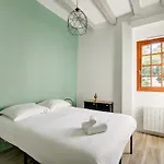 La - A L Ombre Des Vieilles Poutres Apartment Tours