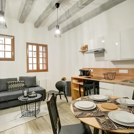 La - A L Ombre Des Vieilles Poutres Apartment Tours